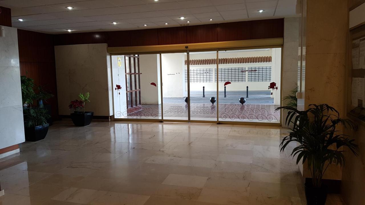 Apartamento En Benalmádena Exteriör bild